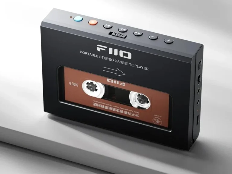 Касети повертаються: FiiO створила сучасний «Walkman» із Bluetooth