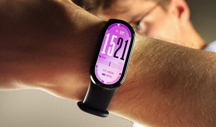 Xiaomi представила Smart Band 11: екран на 2000 ніт, 21 день роботи та ціна від 1900 грн